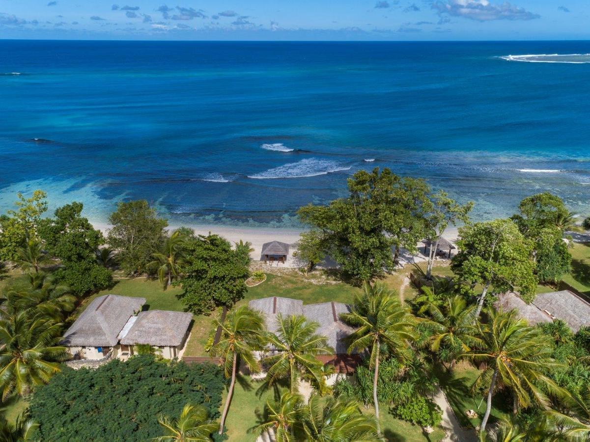 Eratap Beach Resort พอร์ตวิลา ภายนอก รูปภาพ